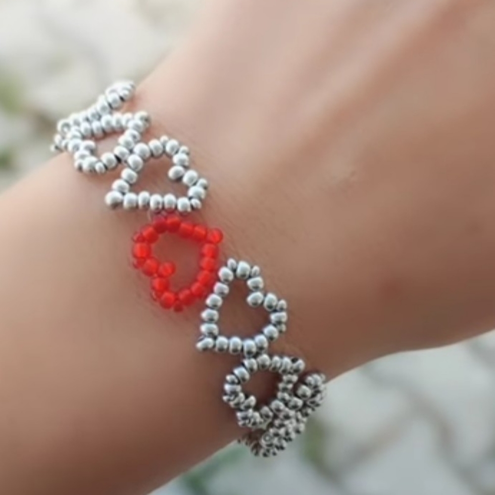 Heart beaded Bracelet